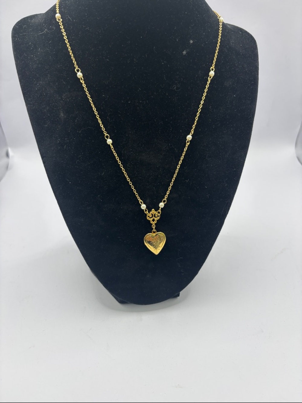 1928 Gold-Tone Heart Locket Necklace with Pearl Beads 18”
